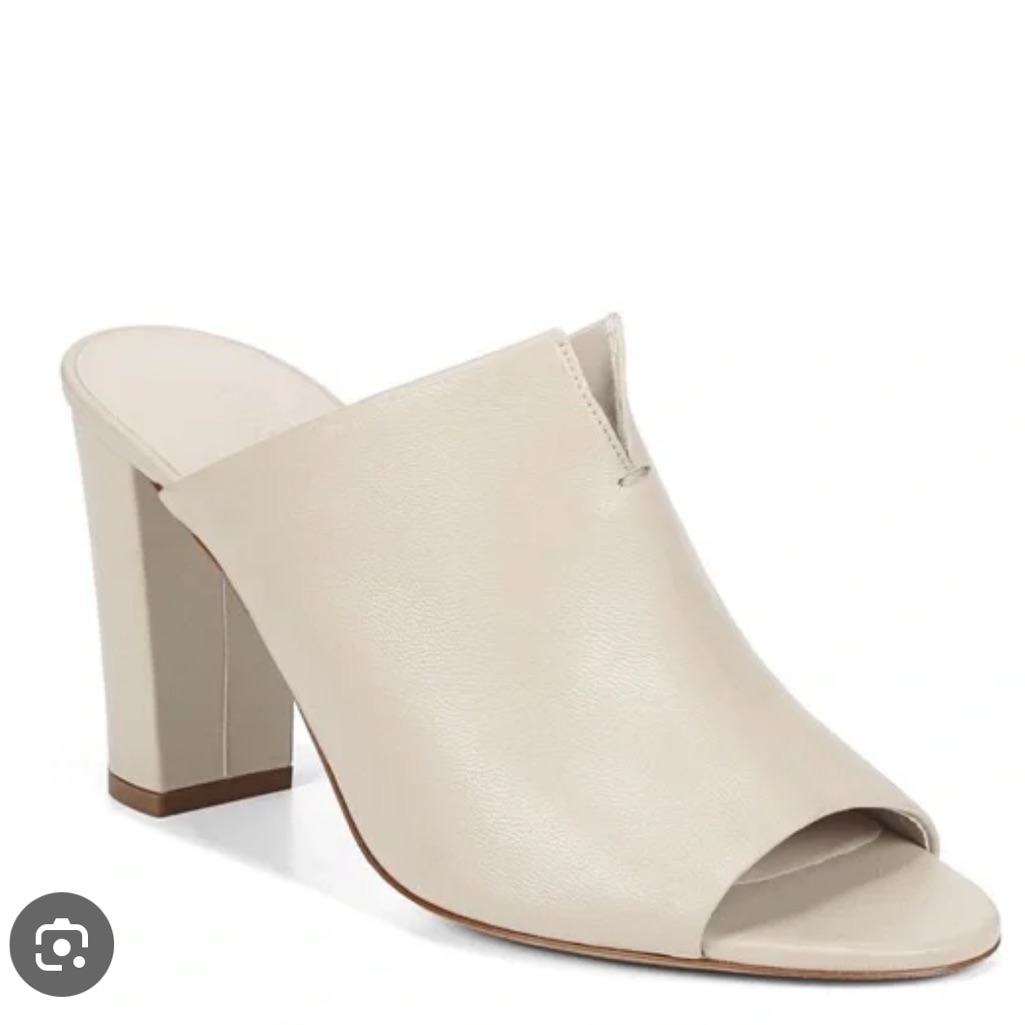 Vince Hollis Notch Sandal (Flax Leather) With Dust Bag